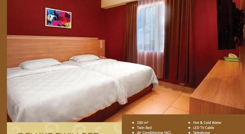 פונטיאנק Borneo Hotel מראה חיצוני תמונה